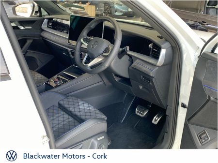 2025 Volkswagen Tayron 1.5TSI 204BHP R-LINE MI 75 AUTOMATIC WITH ASSISTANCE PACKAGE, IQ MATRIX HEADLIGHTS & INFOTAINMENT PACKAGE HYBRID €57,995