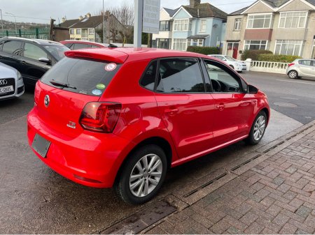 2016 Volkswagen Polo 1.2 tsi €12,800