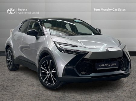 2025 Toyota C-HR C-HR PHEV SOL