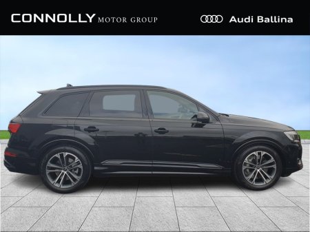 2025 Audi Q7 S-LINE BLK ED 394PS 4WD TFSIe €94,900