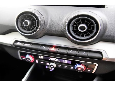 2019 Audi Q2 1.0 TFSI S-TRONIC *REVERSE CAM*PARK SENSORS*DIGITAL DASH* €22,890 thumbnail