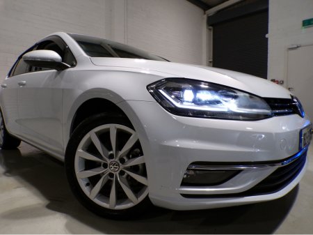 2018 Volkswagen Golf *2018*14,000 MILES*AUTO*VW GOLF MARK 7.5*COLOUR CAMERA*SAT-NAV*APPLE-CARPLAY*ANDROID AUTO*UP-GRADED VW ALLOYS*XL MEDIA*FLAT-BOTTOM SPORT STEERING WHEEL WITH ADAPTIVE CRUISE CONTROL**RADAR ASSIST €18,900 thumbnail