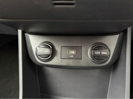 2022 Hyundai Ioniq PREMIUM EV//LOW MILEAGE//HYUNDAI SERVICE HISTORY//SIMI AND AA DEALER €15,900 thumbnail