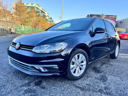 2017 Volkswagen Golf  €17,500