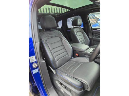 2023 Volkswagen Touareg 3.0TSI V6 R-LINE 462BHP 5DR LAPIZ BLUE +MAXTON KIT STUNNING! €67,950 thumbnail