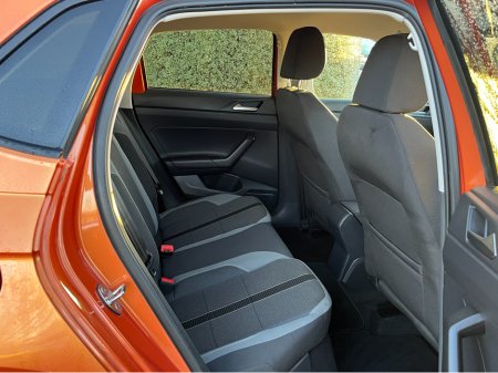 2018 Volkswagen Polo HIGHLINE AUTOMATIC 1.0 PETROL //HIGH SPEC//LOW MILES//ADAPTIVE CRUISE CONTROL//CARPLAY//REVERSE CAMERA//KEYLESS ENTRY// €14,950 thumbnail