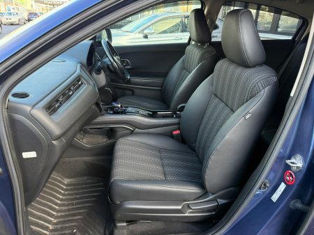 2015 Honda Vezel  €15,490 thumbnail