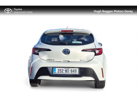 2025 Toyota Corolla COROLLA H/B LUNA €31,950