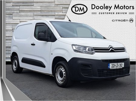 2022 Citroen Berlingo BlueHDi 100 S&S MWB €16,950
