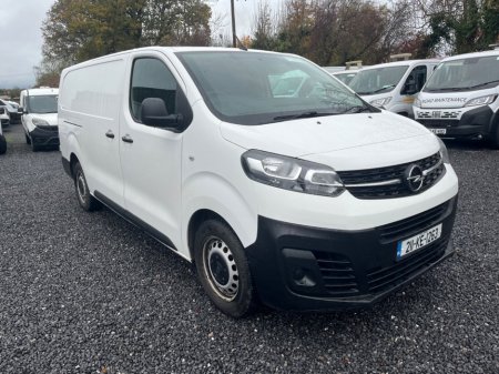 2021 Opel Vivaro  €11,250