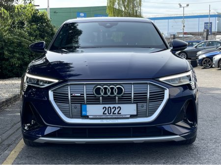 2022 Audi e-tron S LINE 55 QUATTRO...WARRANTY INCLUDED...FINANCE PROVIDED.... €37,900