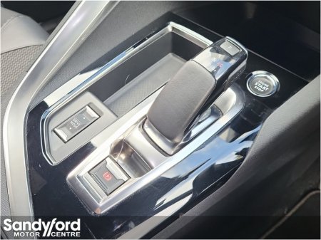 2023 Peugeot 3008 HYBRID2 225bhp PHEV GT €29,950 thumbnail