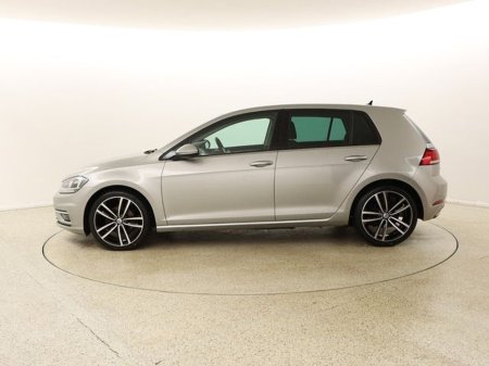 2017 Volkswagen Golf  €15,995