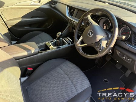 2021 Opel Insignia GRAND SPORT SC 1.5D €12,950