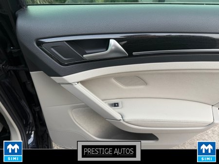 2019 Volkswagen Golf 1.4 HIGHLINE AUTO FULL CREAM LEATHER *CAR ID 00* €19,950 thumbnail