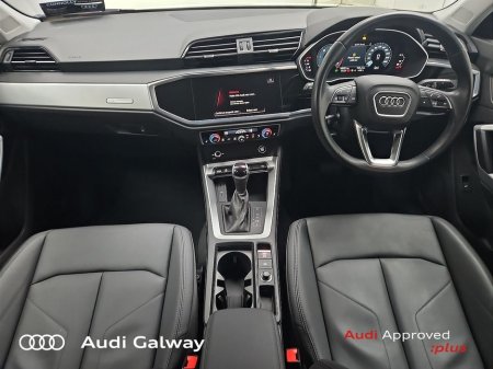 2023 Audi Q3 €420 p/m - 35 TDI 150HP SE A/T €42,950 thumbnail