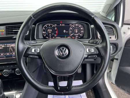 2019 Volkswagen Golf HIGHLINE 1.4 TSI * HUGE SPEC * // LEATHER HEATED SEATS // DIGITAL CLUSTER // 17