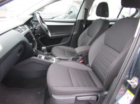 2018 Skoda Octavia TDI SE Technology 115PS 5DR AU €15,750 thumbnail