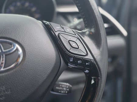 2021 Toyota C-HR 1.8 ICON 120BHP HEV 5DR A €19,950 thumbnail