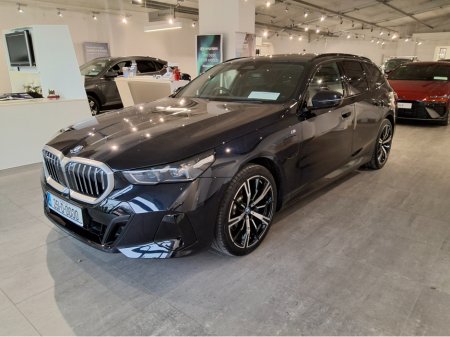 2025 BMW 5 Series M SPORT ESTATE - Comfort Plus Pack -Technology Pack - Upgraded 20'' Alloys -- Up To 96 Km Electric Range - €63,950
