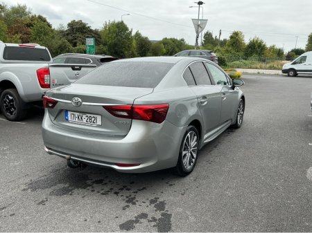 2017 Toyota Avensis 2.0 D-4D BUS EDITION PLUS OVERMOUNT 141BHP 4DR €10,995 thumbnail