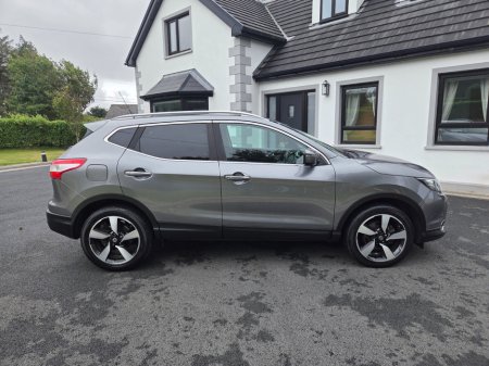 2015 Nissan Qashqai 1.5 DSL XE €8,950