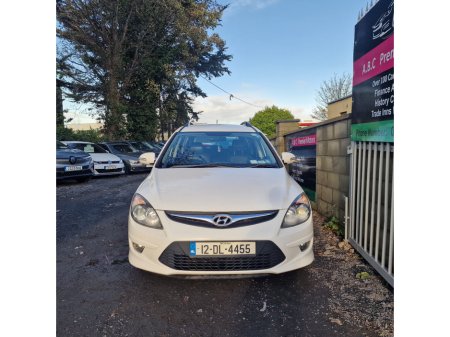 2012 Hyundai i30 1.6 CRDi 90hp Classic €3,950