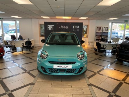 2026 Fiat 600  €28,995