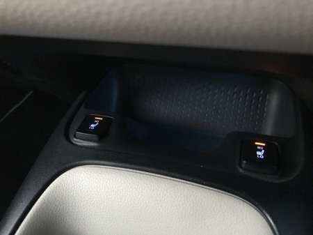 2021 Toyota Corolla LUNA SPORT - GRANDONS €24,995 thumbnail