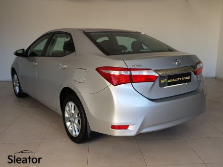 2016 Toyota Corolla 1.4d-4d Aura 4DR €11,450