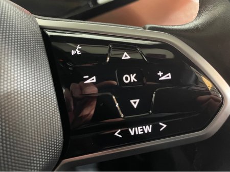 2022 Volkswagen ID.4 LIFE 77KWH 174BHP BATTHERY HEALTH 94% €22,950 thumbnail