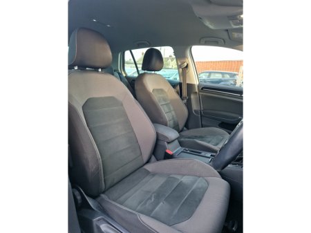 2018 Volkswagen Golf 1.4 TSI Highline Auto €18,450 thumbnail