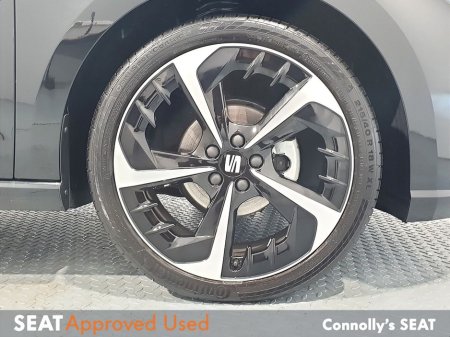 2025 SEAT Ibiza Ibiza 1.0TSI 95hp FR €25,495 thumbnail