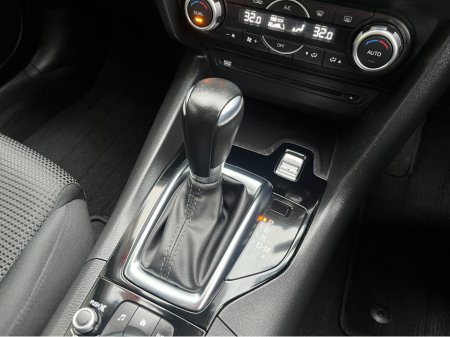 2019 Mazda Mazda3 AXELA AUTOMATIC 1.5 PETROL //HEAD UP DISPLAY//KEYLESS ENTRY//ADAPTIVE CRUISE CONTROL//REVERSE CAMERA// €16,950 thumbnail