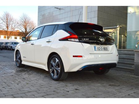 2019 Nissan Leaf Leaf SV Premium 40 kWh €13,699