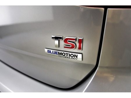 2016 Volkswagen Golf 1.4 TSI DSG HIGHLINE 103KW *UPGRADED 17" ALLOY WHEELS* €16,890 thumbnail