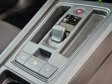 2023 Cupra Formentor e-Hybrid 204hp DSG €27,950 thumbnail