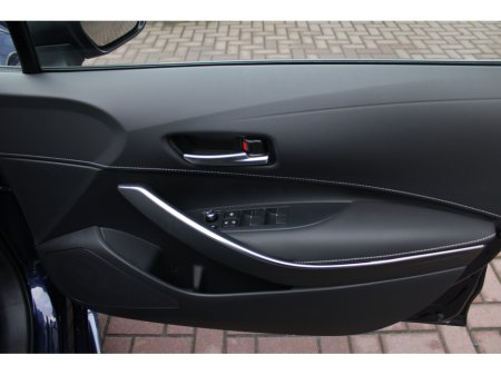 2024 Toyota Corolla HYBRID SOL 5DR ESTATE AUTOMATIC // 1 OWNER WITH ONLY 33,000KM'S // BUY WITH CONFIDENCE AA  AND SIMI APPROVED DEALER 2026 // FINANCE ARRANGED // ALL TRADE INS WELCOME // €31,950 thumbnail