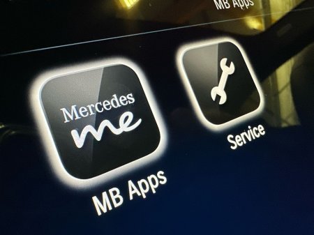 2026 Mercedes-Benz GLC Class GLC220 D 4Matic AMG Line + €87,530 thumbnail