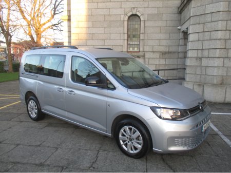 2025 Volkswagen Caddy Maxi Life 2.0 TDI DSG 7 SEATER