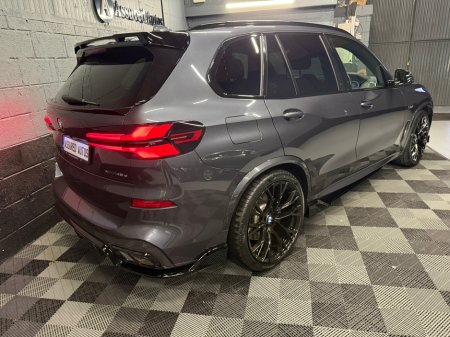 2022 BMW X5 xDrive45e M Sport €52,900