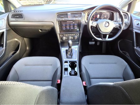 2020 Volkswagen Golf 2.0 TDi 150 DSG Comfortline - Ultra Low Miles €24,950 thumbnail