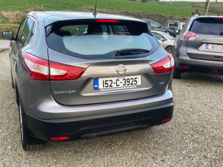 2015 Nissan Qashqai 1.5 SV E6 4DR €15,950