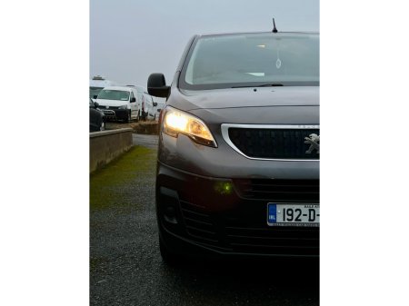 2019 Peugeot Expert  €19,950