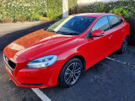 2018 Volvo V40 1.5 T2 / PETROL AUTO / TAX €280 €17,950