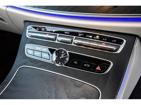 2020 Mercedes-Benz E Class E200d AMG Auto €34,850 thumbnail