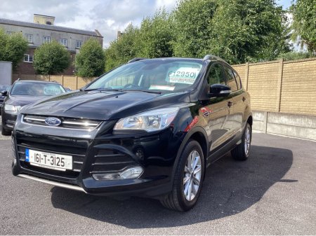 2016 Ford Kuga ** TITANIUM €11,950 thumbnail