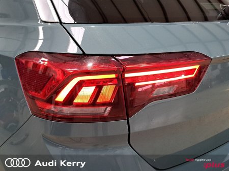 2023 Volkswagen T-Roc 2.0TDI 116HP LIFE €31,950 thumbnail