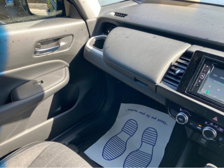 2020 Honda Fit 1.5i Petrol Hybrid Automatic €17,950 thumbnail