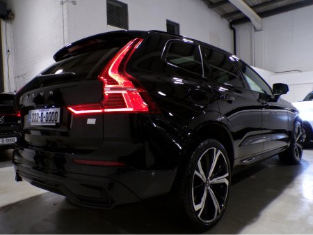 2022 Volvo XC60 *2022*VOLVO XC60 RECHARGE 2.0 T6 350 PHEV AWD R-DESIGN BLACK PACK EDITION*FULL VOLVO SERVICE HISTORY*PAN-SUNROOF*VOLVO ALLOY WHEELS*2 KEYS*FULL LEATHER HEATED SEATS* €42,900